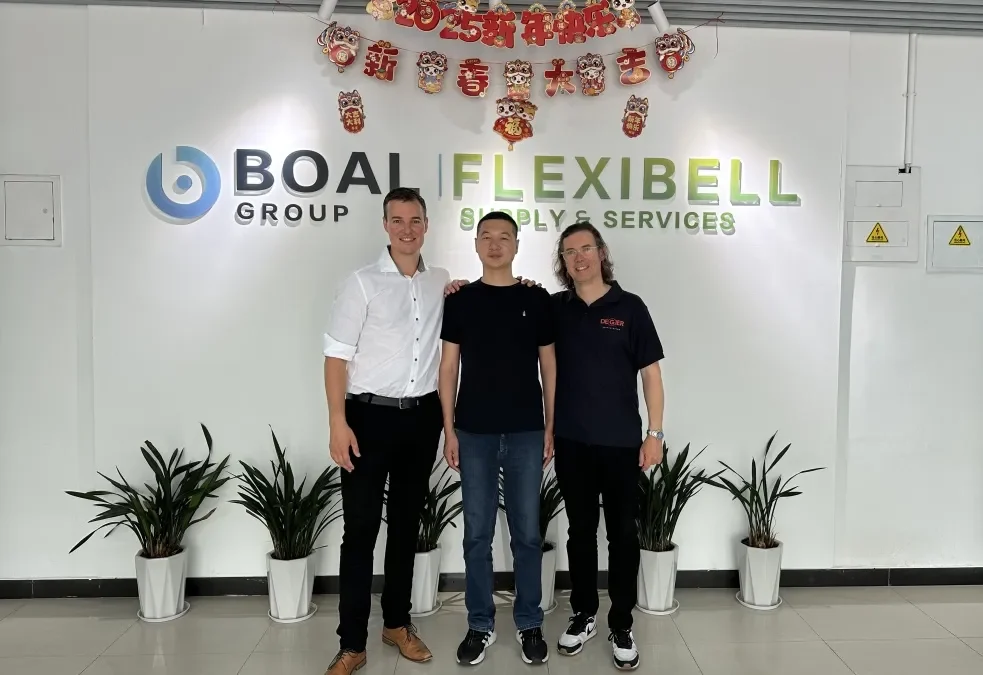 Professional Empowerment | De Gier Team Delivers Special Training on Livestock Drive Systems for Flexibell China