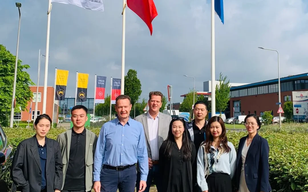 Flexibell Team Visits De Gier Drive Systems Headquarters in the Netherlands for Strategic Cooperation Talks